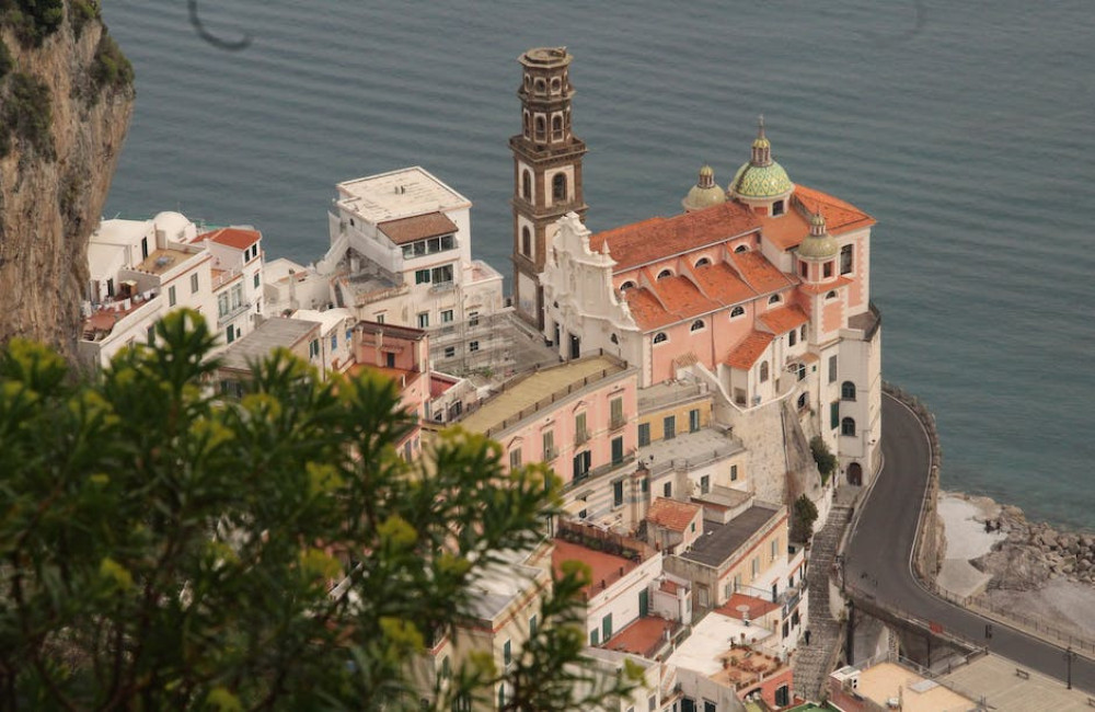 Atrani Beach: ontspannen in het kleinste dorp van Italië naast Amalfi