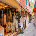 Cala Ratjada winkels: mode, parels, beauty en de zaterdagmarkt