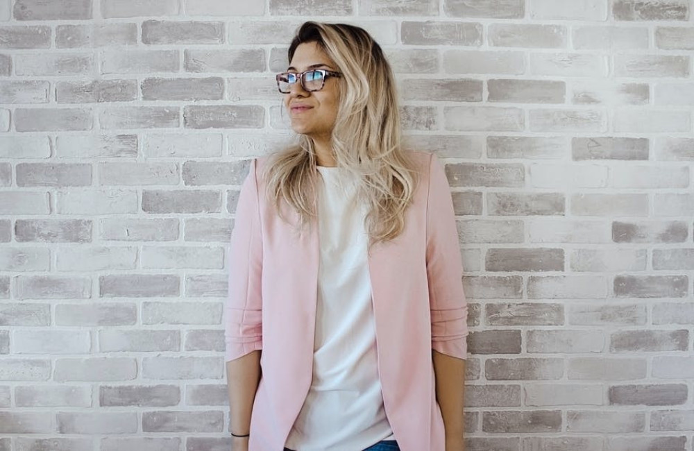 Hoe draag je een blazer als vrouw? Tips voor een stijlvolle look
